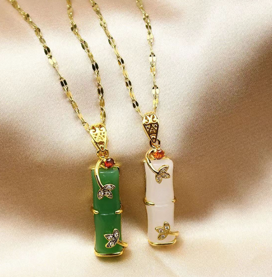 Jade Amulet Necklace Sorceress Sanctuary