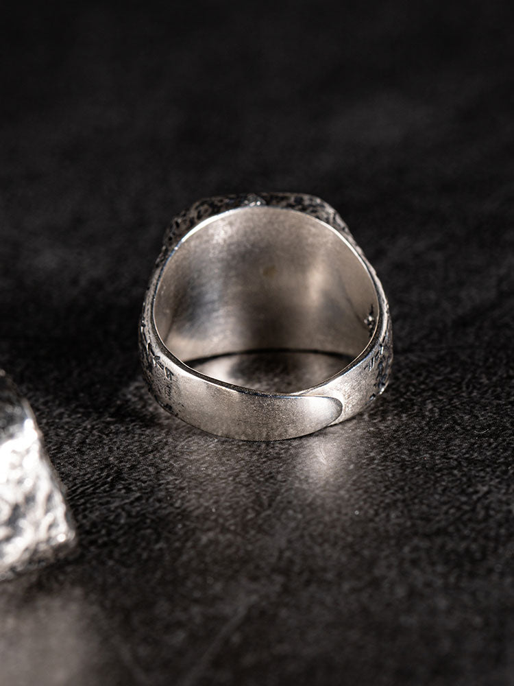 Luen Letter Treasure Ring