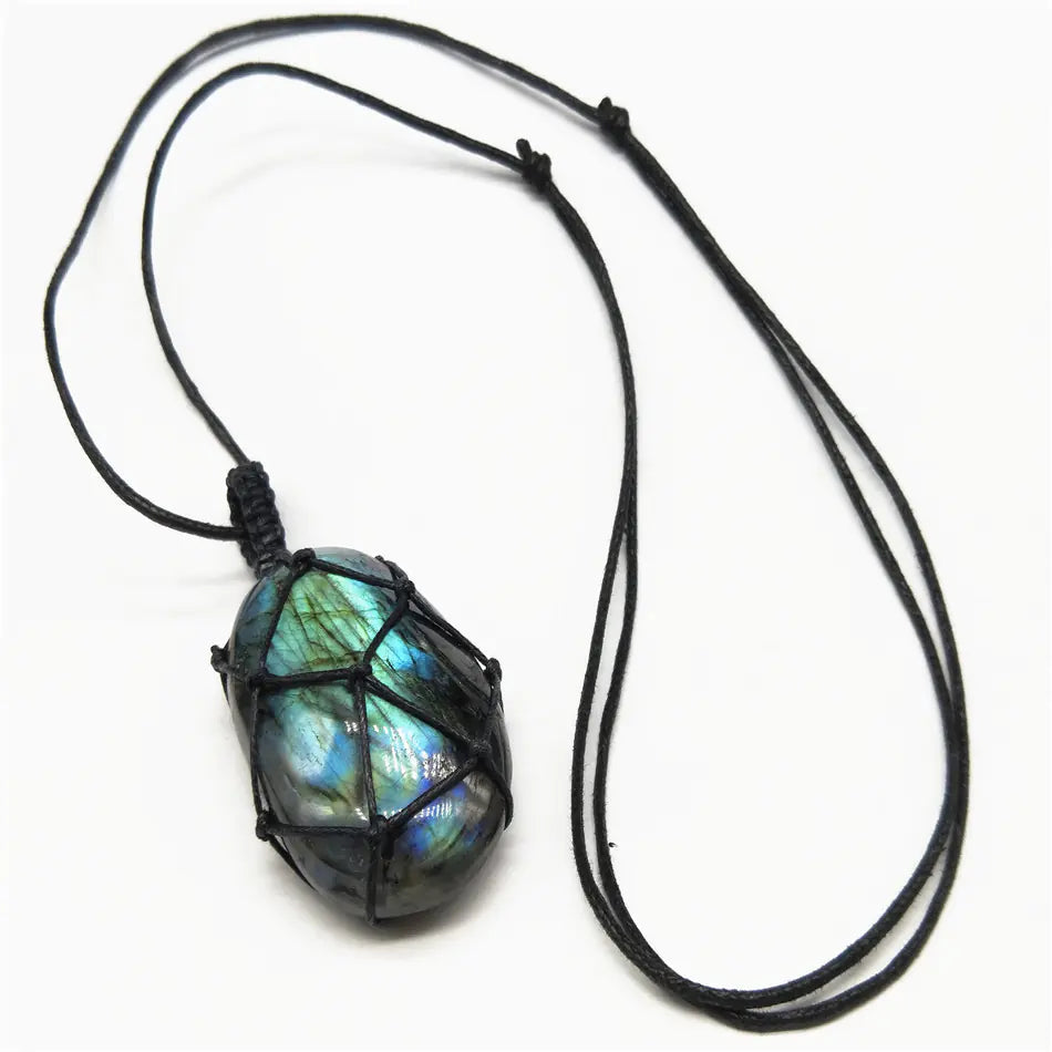 Pendant Necklace | Moonstone Labradorite