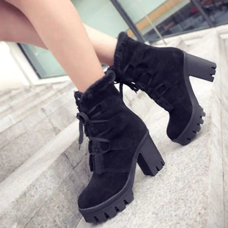 Martin Boots | Thick & Waterproof