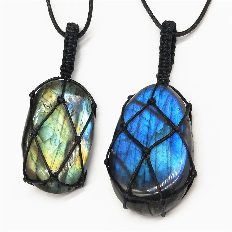 Pendant Necklace | Moonstone Labradorite