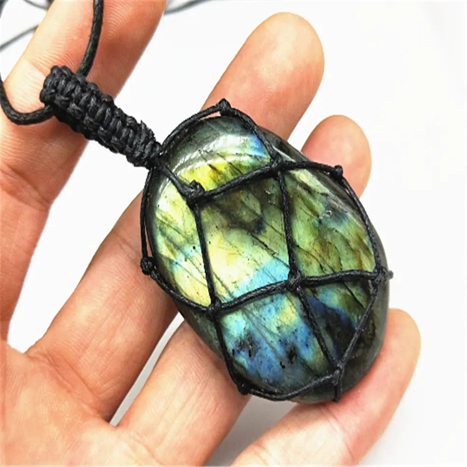 Pendant Necklace | Moonstone Labradorite