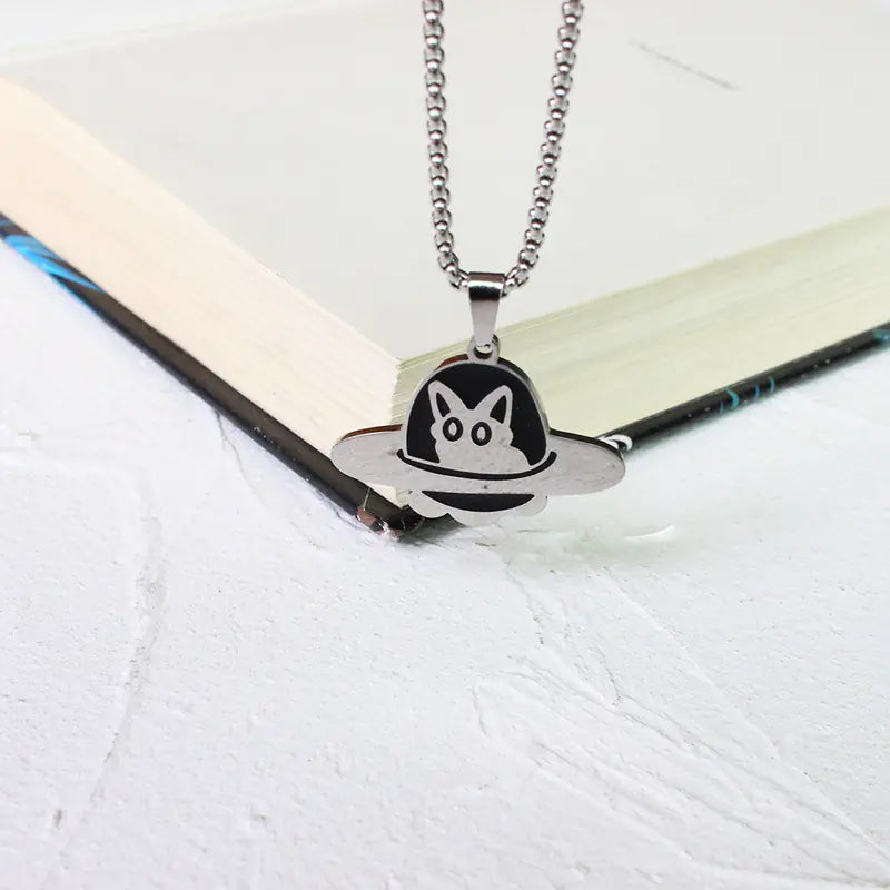 Creative Black Cat Pendant