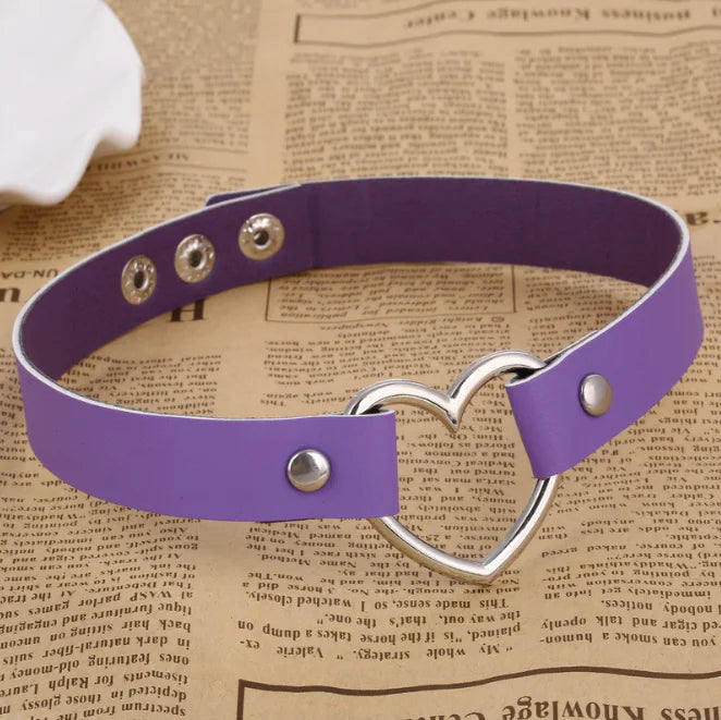 Heart Leather Choker
