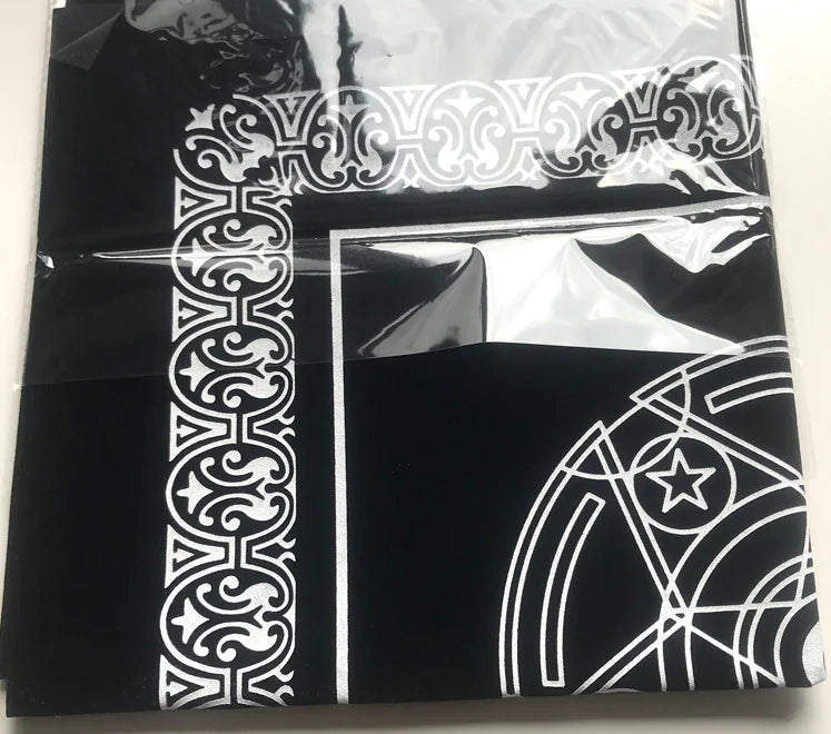 Tarot Tablecloth With Star Pattern & Velvet Material