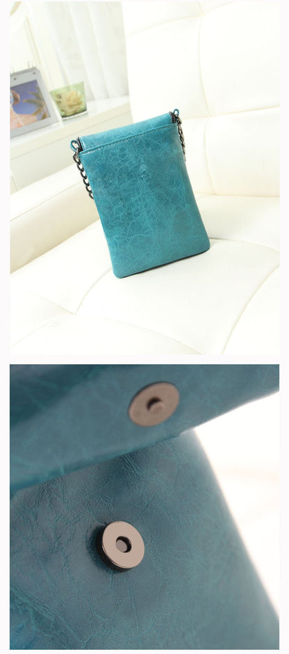 Enchanted Skull Chain Bag