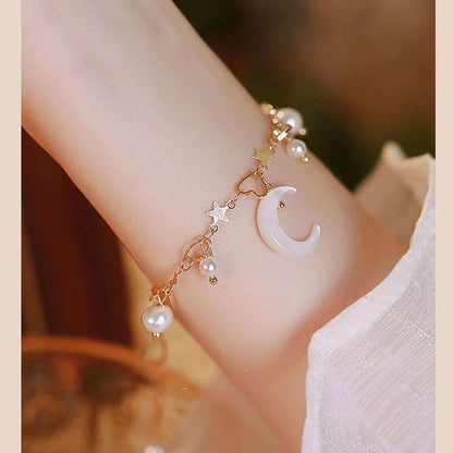 Mountain Crescent Pearl Bracelet