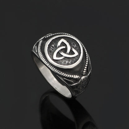 Vintage Stainless Steel Viking Irish Ring (Titanium)