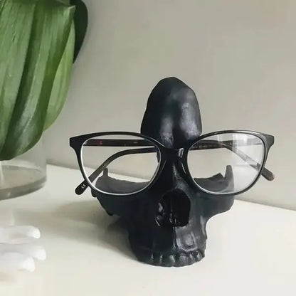 Gothic Skull Eyeglass Holder