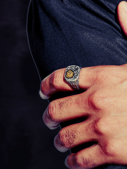 Luen Letter Treasure Ring