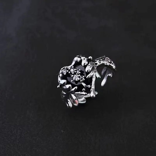 Dark Love Ring
