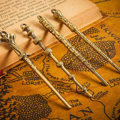 Harry Potter Wand & Keychain Box Set