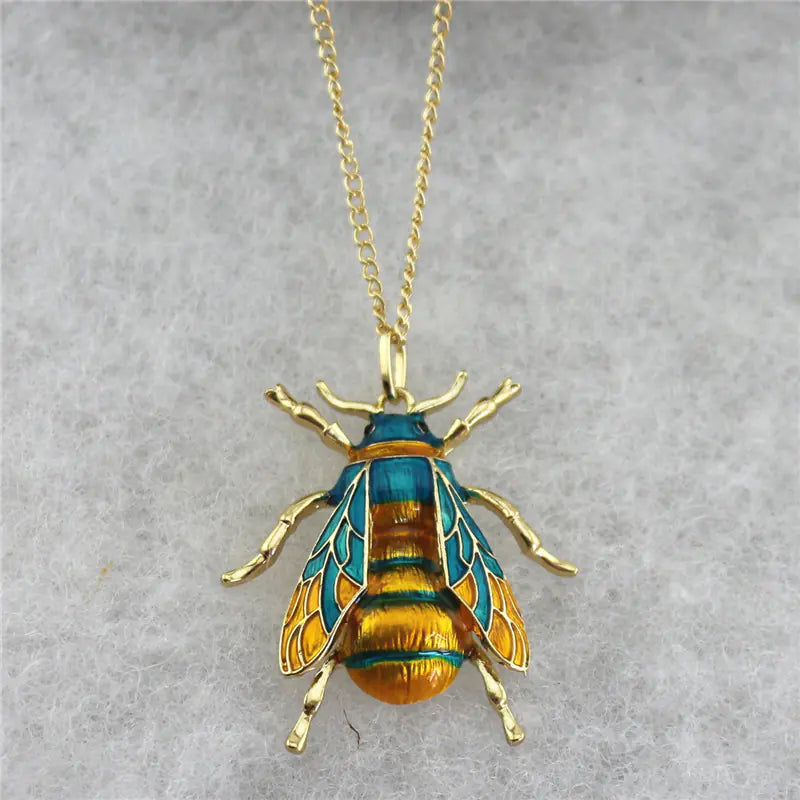 Antique Artistic Bee Necklace Sorceress Sanctuary