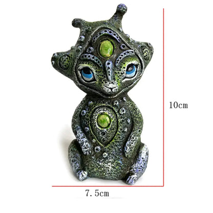 3 Eyed Alien | Sculptures