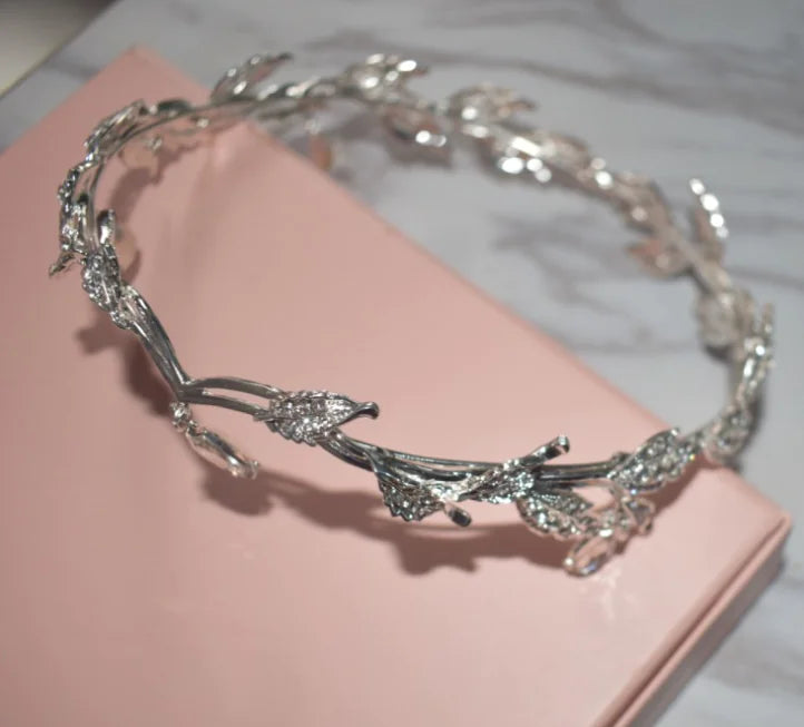 Elegant Crystal Crown