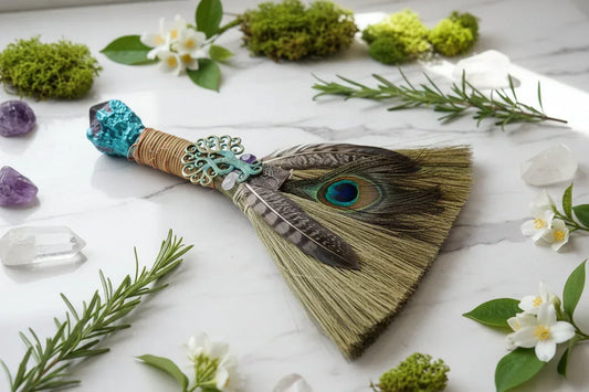 Feather Witch Broom - Sorceress Sanctuary Green / 30cm x 15cm
