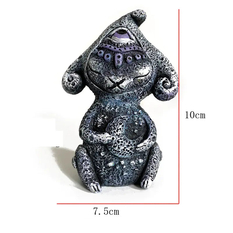 3 Eyed Alien | Sculptures