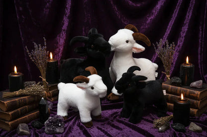 Occult Goat Plushie - Sorceress Sanctuary 30cm Black / 30cm-30cm White / 30cm-40cm Black / 40cm-40cm White / 40cm