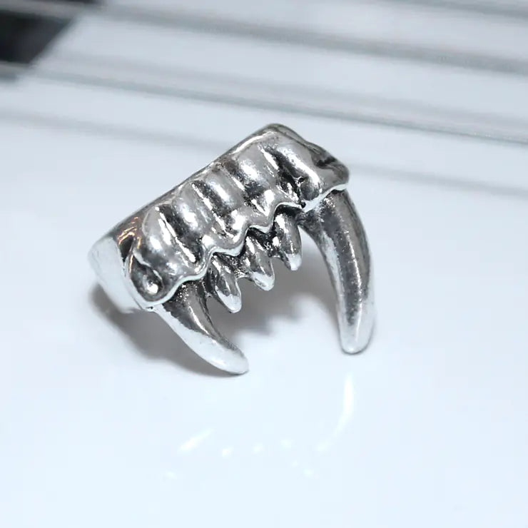 Vampire Teeth Punk Rock Hip Hop Ring Sorceress Sanctuary