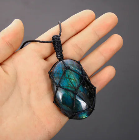 Pendant Necklace | Moonstone Labradorite