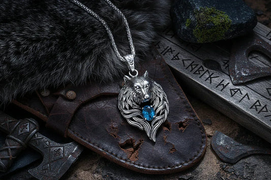 Viking Wolf Necklace - Sorceress Sanctuary White