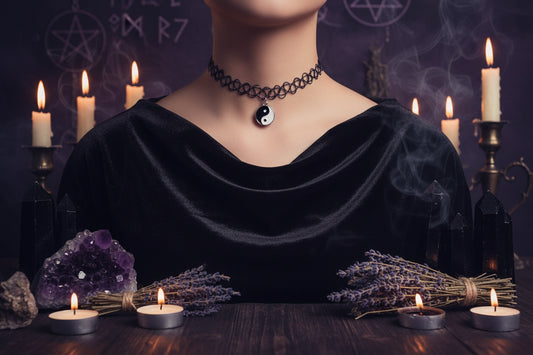 Yin Yang Choker - Sorceress Sanctuary Black