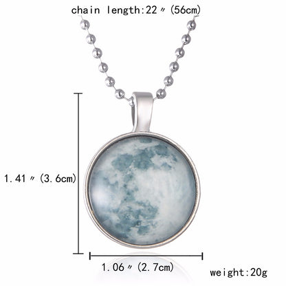 Moon Glow Necklace