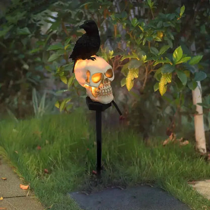 Witch’s Crow & Skull Solar Light