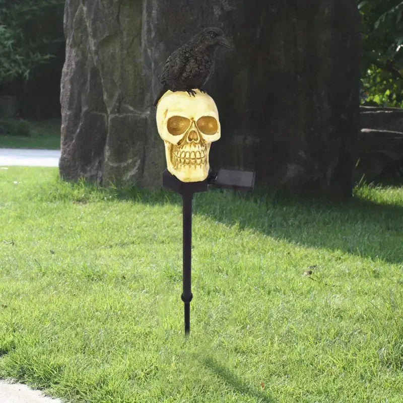 Witch’s Crow & Skull Solar Light
